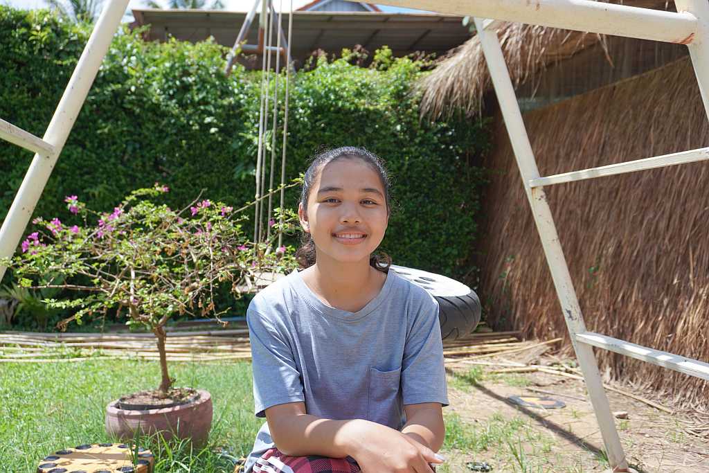 On Dolls, Books and Shyness: A Conversation with Lisa