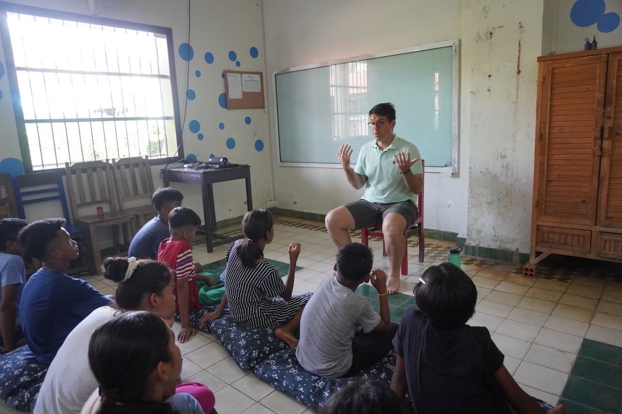 Inspiring Futures: A Visit from Dr. Ethan Helm 4 3